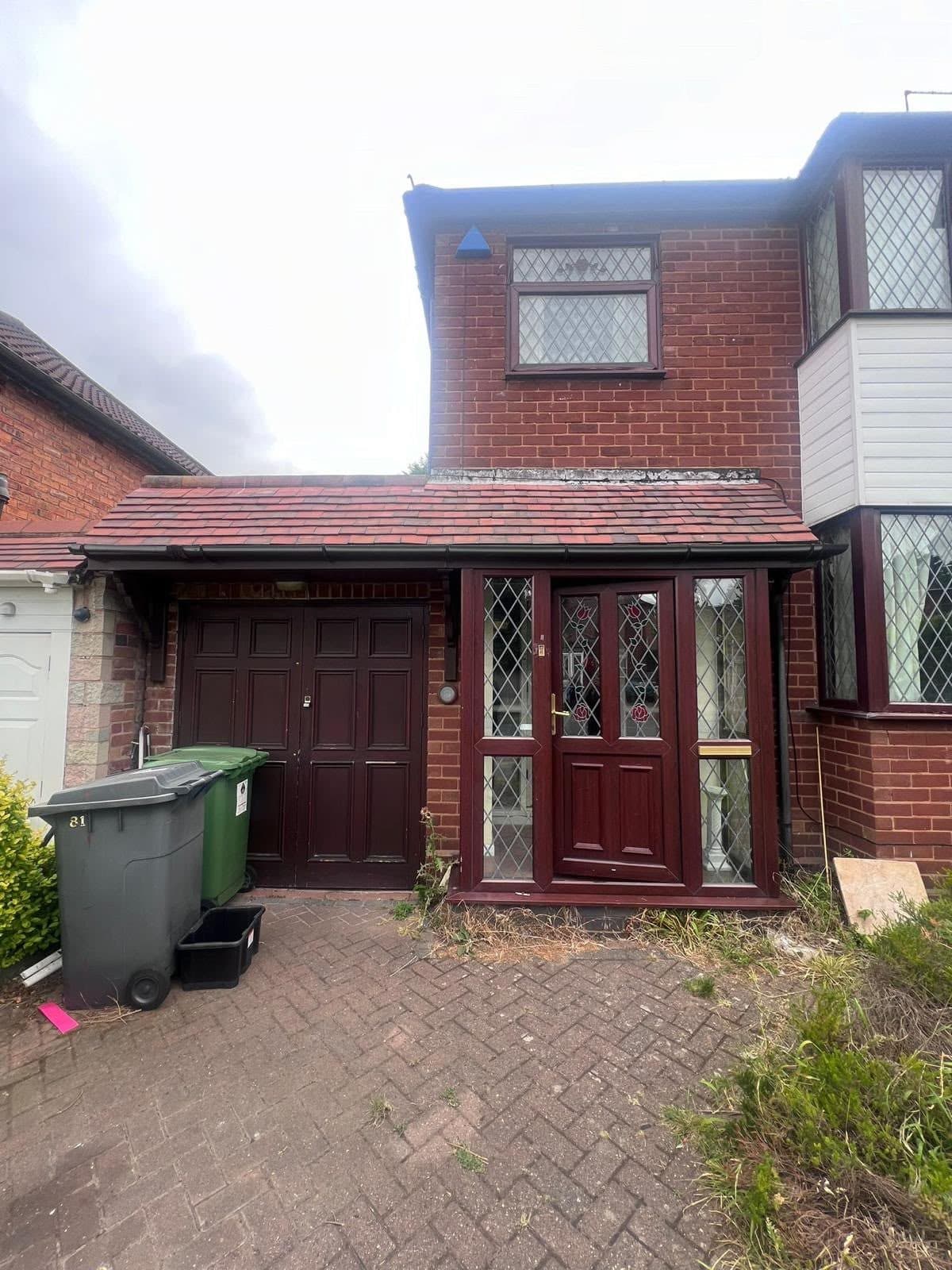 Modern refurbished 3 bedroom semi