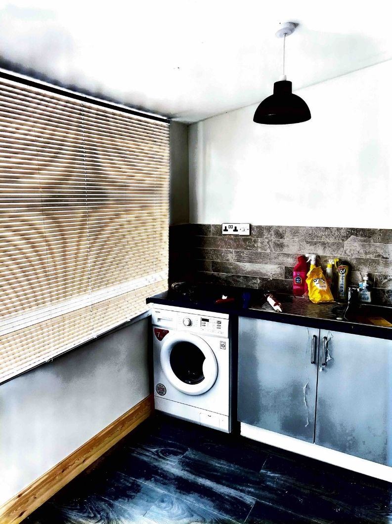Kitchen & living space refurbishment — photo 3
